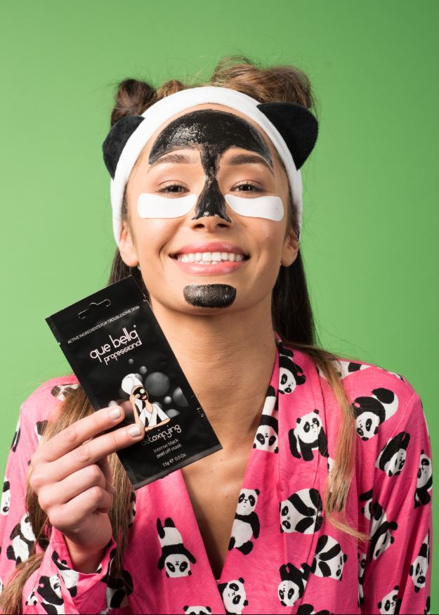 How to apply your face masks Que Bella Beauty
