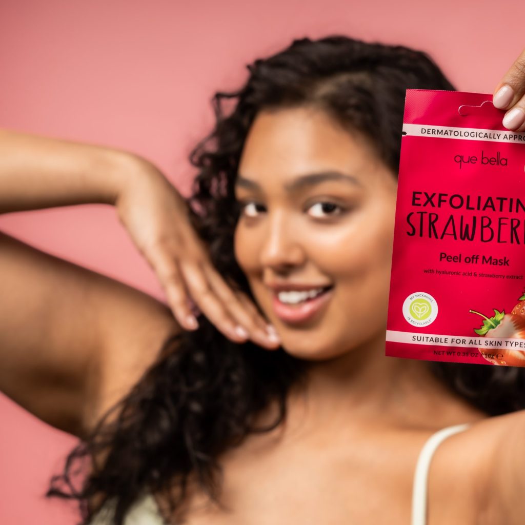 Exfoliating Strawberry Peel off Mask